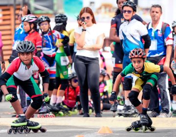 patinando-sobre-rieles-fiestas-del-riel-guia-cisneros